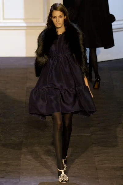 Look 49